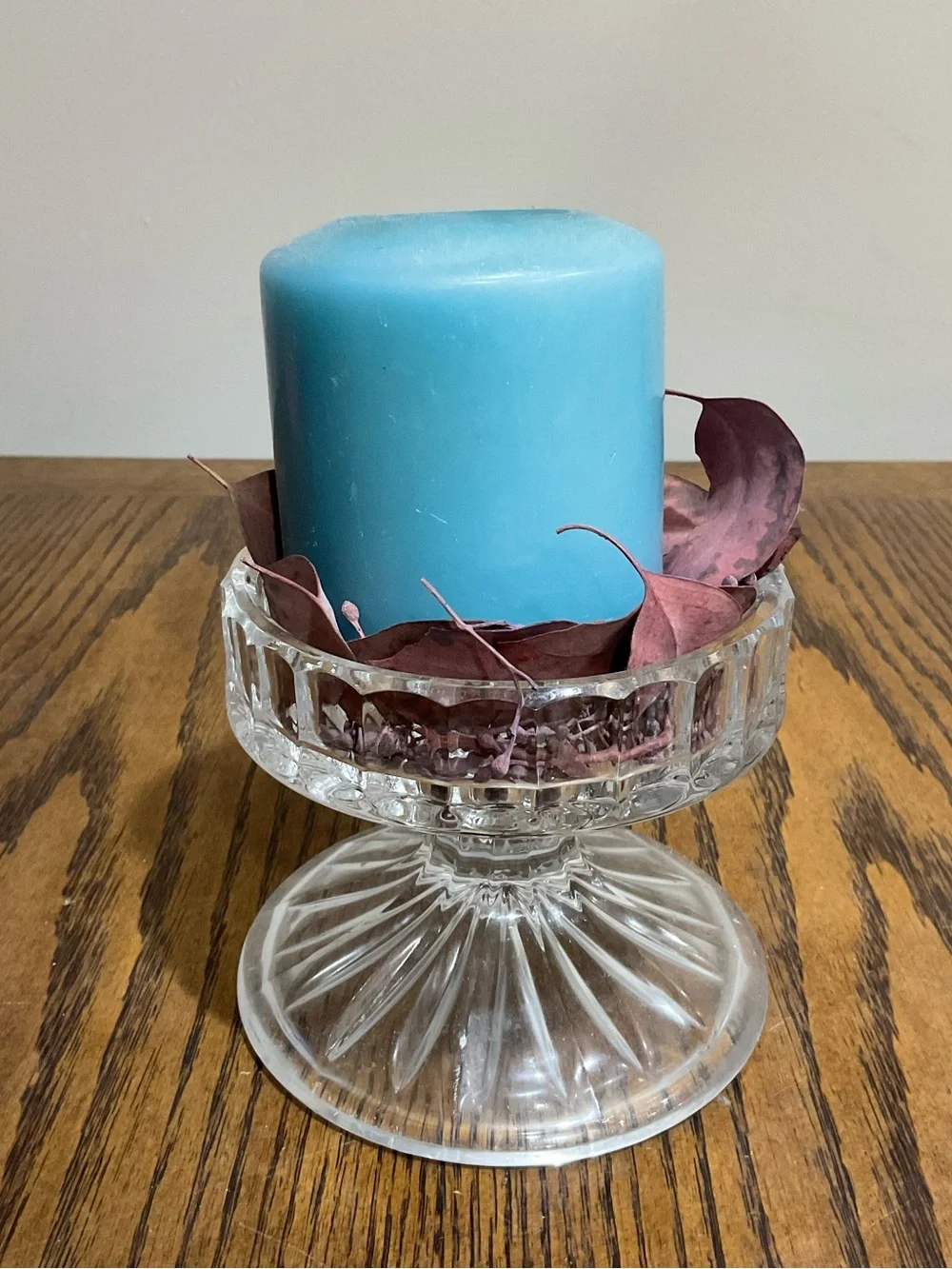 Beautiful Clear Cut-Glass Hurricane 2piece Vase with Blue Candle & Potpourri
